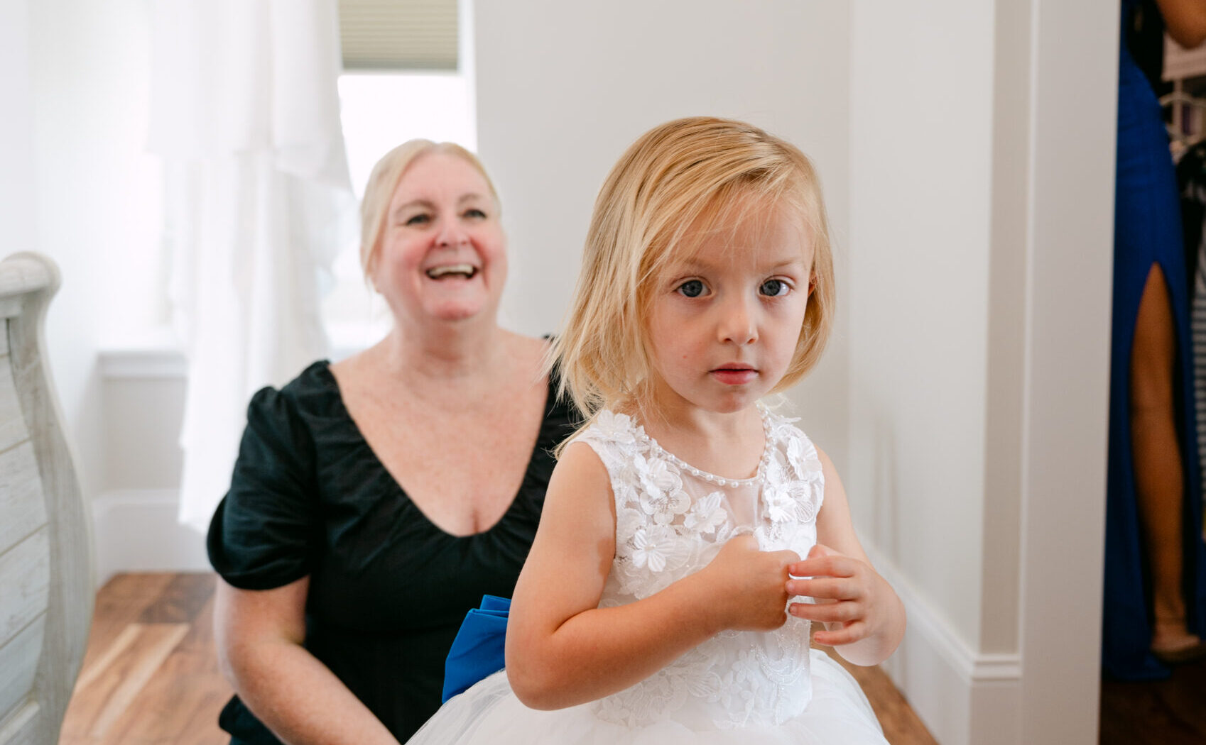 Massachusetts Wedding Planner Helps get flower girl ready